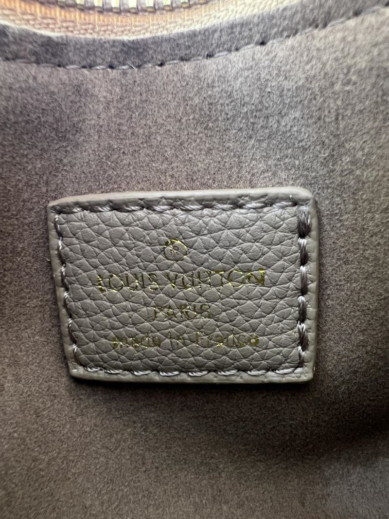 LV Hobo Bags